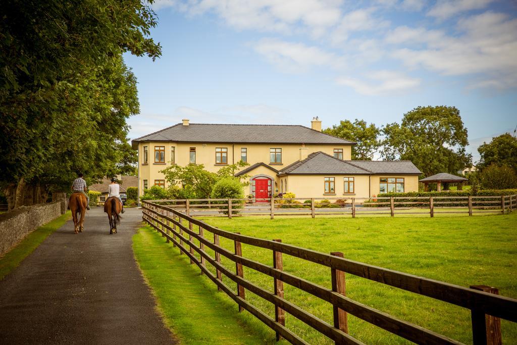 Newmarket-on-Fergus Cahergal Farmhouse B&B מראה חיצוני תמונה